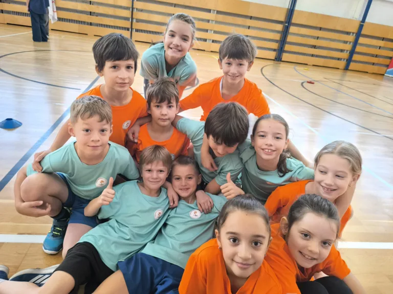 VEĽKÝ ŠPORTOVÝ ÚSPECH NAŠICH TRETIAKOV