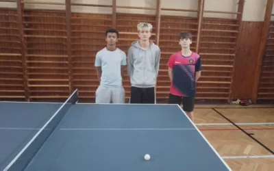 1. miesto a postup do krajského kola v stolnom tenise