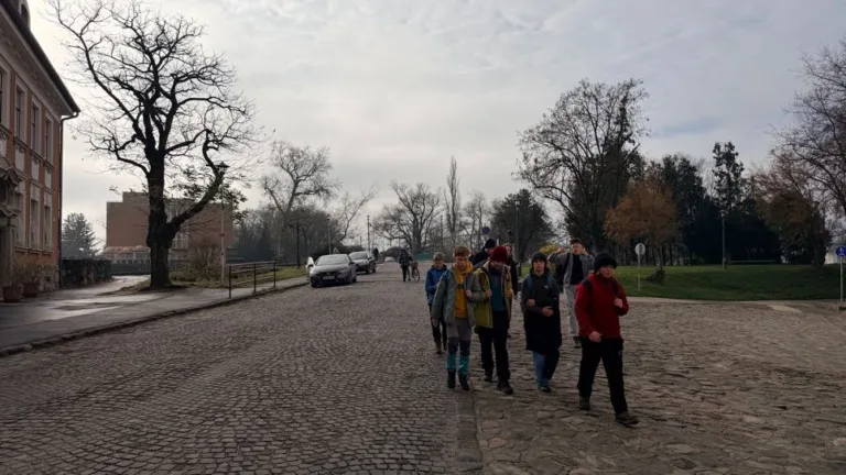 S turistickým krúžkom zo Slovenska do Maďarska. Vianočné trhy v Ostrihome.