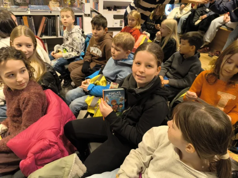 Beseda ku knihe Poklad pod hradným kopcom