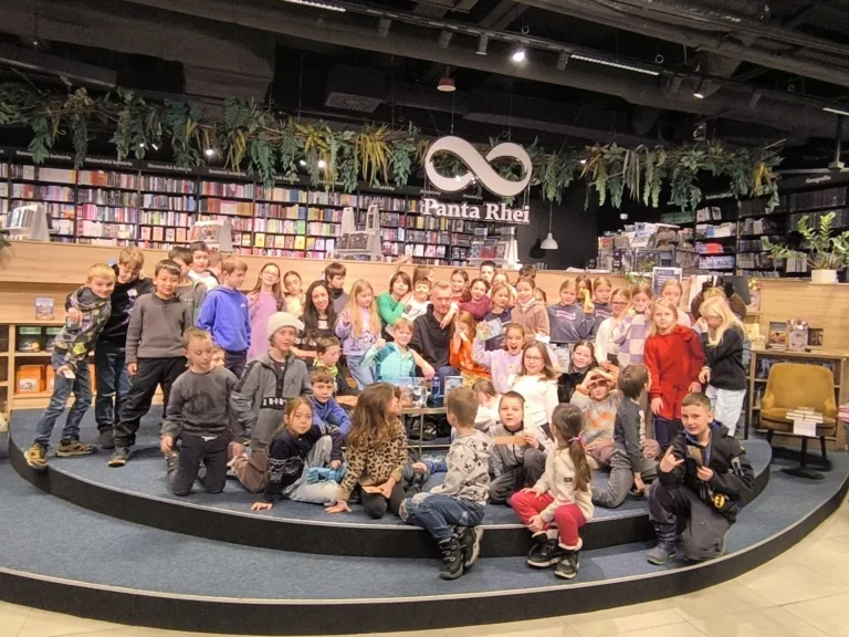 Beseda ku knihe Poklad pod hradným kopcom