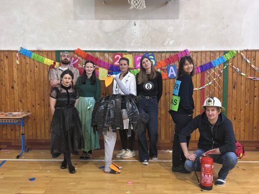 a378095d-0173-42ca-b746-cad2f1627b1b