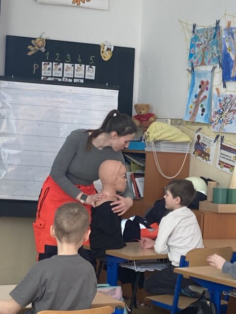 Prvá pomoc s mackom