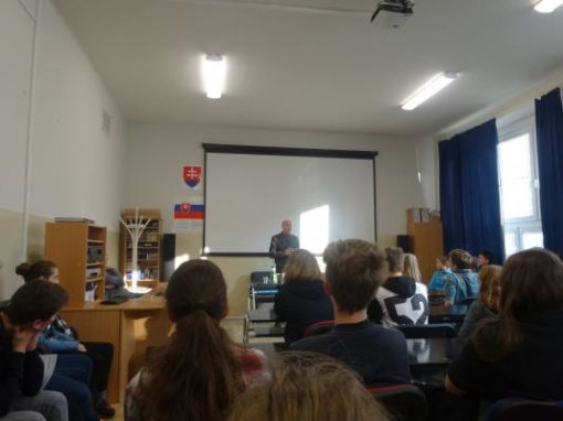 Anton Lauček - Debata so spisovateľom