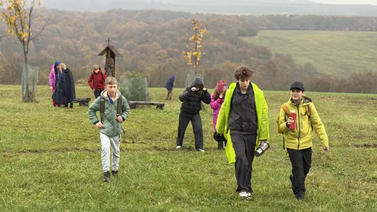S turistickým krúžkom z Radošinej do Piešťan