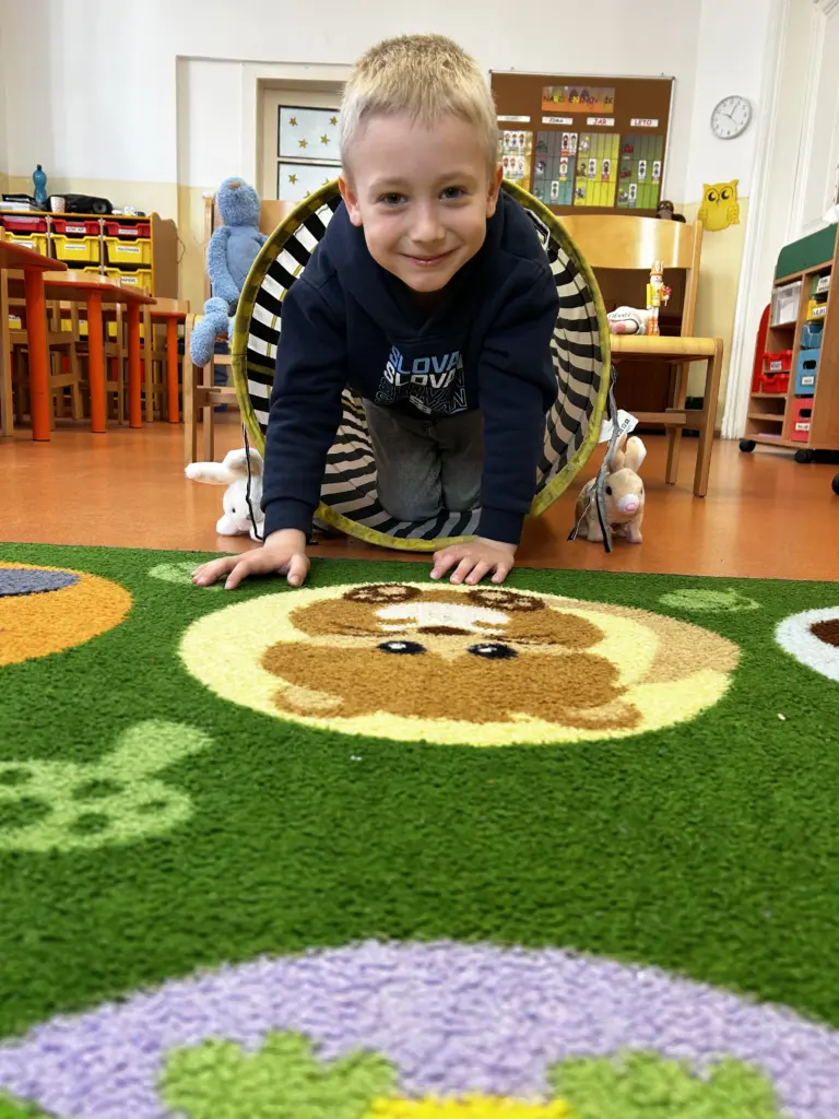 Hľadanie veľkonočného pokladu v materskej škole