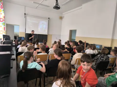 Bezpečne na internete – prednáška pre tretiakov