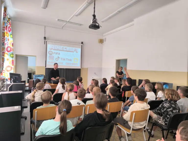 Bezpečne na internete – prednáška pre tretiakov