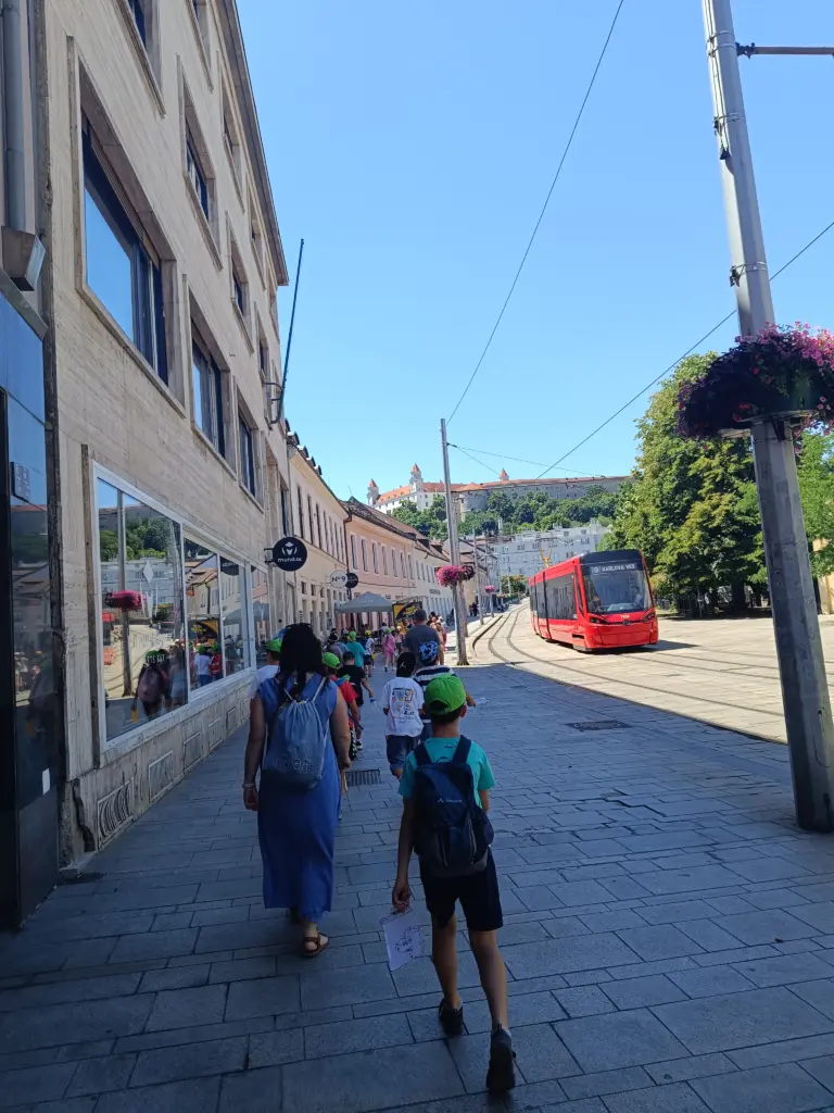 Vlastivedný projekt tretiakov – opäť sme sa stretli, tentoraz v Bratislave……