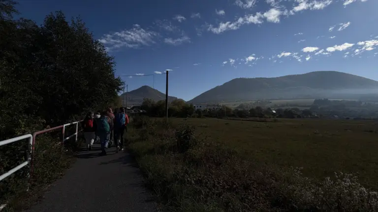 S turistickým krúžkom cez Manínsku a Kostoleckú tiesňavu na Bosmany