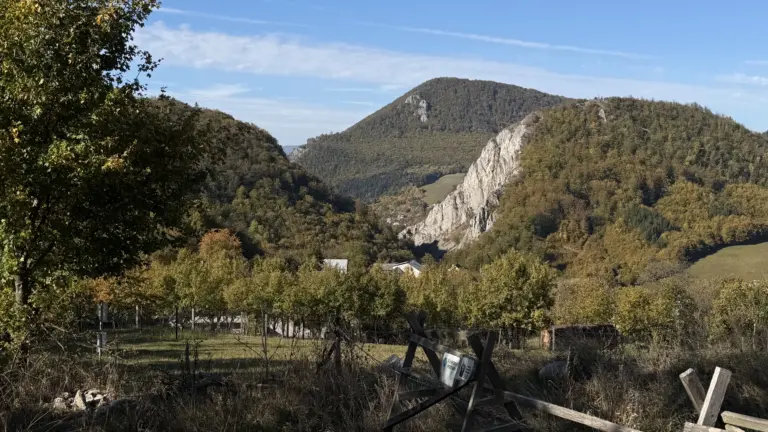S turistickým krúžkom cez Manínsku a Kostoleckú tiesňavu na Bosmany