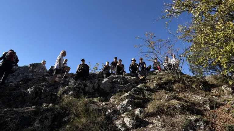 S turistickým krúžkom cez Manínsku a Kostoleckú tiesňavu na Bosmany