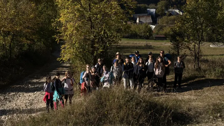 S turistickým krúžkom cez Manínsku a Kostoleckú tiesňavu na Bosmany